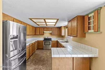 15500 Elkhorn Lane, Reno, NV 89506 - Photo 4