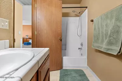 15500 Elkhorn Lane, Reno, NV 89506 - Photo 18