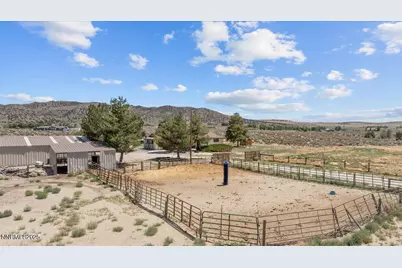 15500 Elkhorn Lane, Reno, NV 89506 - Photo 32