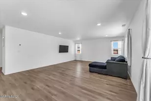 6778 Shell Ct, Fernley, NV 89408 - Photo 12