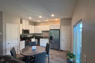 8886 Wolf Moon Dr, Reno, NV 89506 - Photo 2