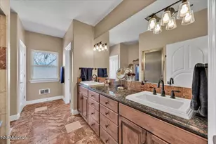 1962 Comstock Dr, Gardnerville, NV 89410 - Photo 36