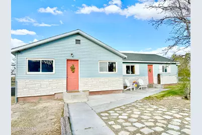 195 Pleasant Hill Drive, Battle Mountain, NV 89820 - Photo 2