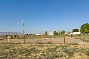 195 Pleasant Hill Dr, Battle Mountain, NV 89820 - Photo 8