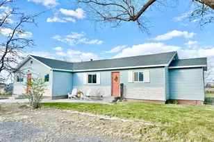 195 Pleasant Hill Dr, Battle Mountain, NV 89820 - Photo 4