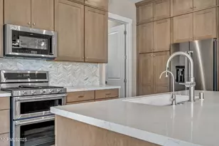 2250 Copper Brand Dr, Reno, NV 89521 - Photo 8