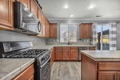 3706 Lepus Drive, Sparks, NV 89436 - Photo 8