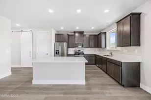 476 Rambling Rdg Rd, Reno, NV 89506 - Photo 4