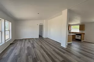 102 Bastian Rd, Battle Mountain, NV 89820 - Photo 4