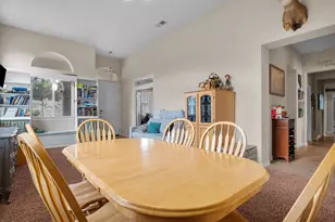 8720 Spearhead Way, Reno, NV 89506 - Photo 22