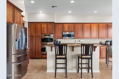 8720 Spearhead Way, Reno, NV 89506 - Photo 18