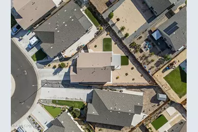 242 Red Oak Drive, Fernley, NV 89408 - Photo 32