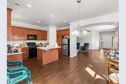 242 Red Oak Drive, Fernley, NV 89408 - Photo 6