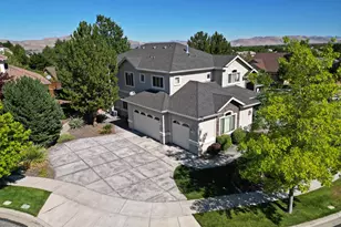 6325 Firebee Ct, Sparks, NV 89436 - Photo 2