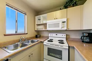 305 Galaxy Ln, Stateline, NV 89449 - Photo 4