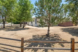 210 Magnolia Way, Reno, NV 89506 - Photo 2