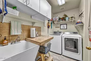 5688 Spandrell Cir, Sparks, NV 89436 - Photo 16