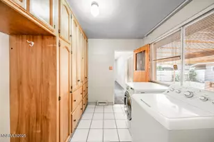 1950 W Plumb Ln, Reno, NV 89509 - Photo 26