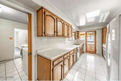 1950 W Plumb Lane, Reno, NV 89509 - Photo 22