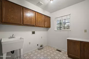 301 Valley View Dr, Dayton, NV 89403 - Photo 24