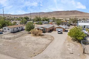 1740 Donner Trail, Silver Springs, NV 89429 - Photo 36