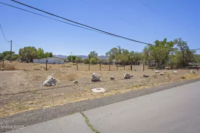 865 Mesa Drive, Fernley, NV 89408 - Photo 2
