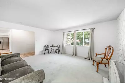 465 Lenwood Drive, Sparks, NV 89431 - Photo 4