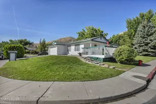 4405 Mesa Grande Ct, Reno, NV 89502 - Photo 2