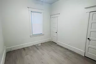 330 Stewart St, Reno, NV 89502 - Photo 4