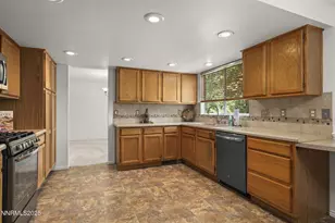 6148 Greenbrook Dr, Reno, NV 89511 - Photo 10