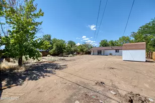 30 N Patterson Pl, Sparks, NV 89436 - Photo 26
