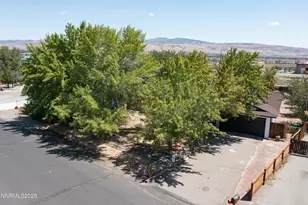 30 N Patterson Pl, Sparks, NV 89436 - Photo 30