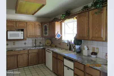 210 Modoc Drive, Winnemucca, NV 89445 - Photo 20
