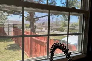 7050 Pembroke Dr, Reno, NV 89502 - Photo 34