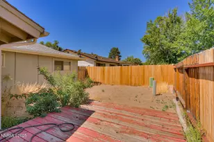 360 E Lincoln Wy, Sparks, NV 89431 - Photo 14