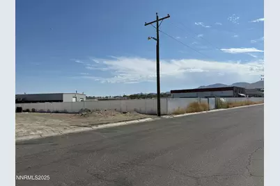 3268 Traders Way, Winnemucca, NV 89445 - Photo 1