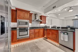 200 W 2nd St, Reno, NV 89501 - Photo 2