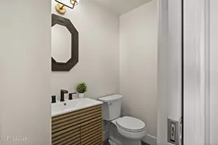 13900 Virginia Foothills Dr, Reno, NV 89521 - Photo 14