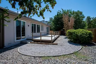 405 Cypress Ct, Dayton, NV 89403 - Photo 32