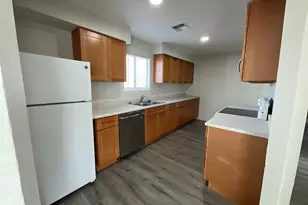 1090 Barstow St, Reno, NV 89512 - Photo 8