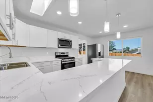 160 Bernoulli St, Reno, NV 89506 - Photo 12