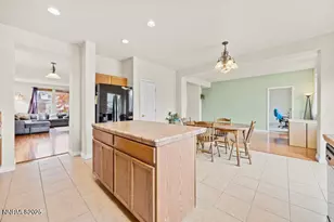 8994 Wynne St, Reno, NV 89506 - Photo 6