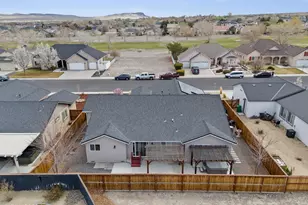 1129 Dixie Ln, Fernley, NV 89408 - Photo 40