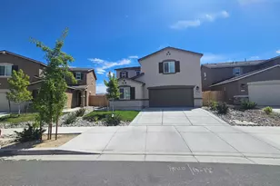 632 Coyote Blf Ct, Reno, NV 89506 - Photo 2