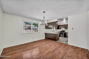 7274 Windmill Dr, Reno, NV 89511 - Photo 8