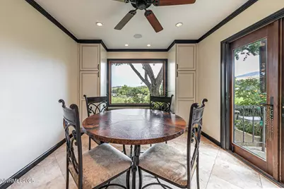 2000 Manzanita Lane, Reno, NV 89509 - Photo 18