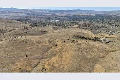 8560 Chimney Road, Reno, NV 89506 - Photo 8