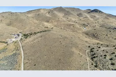 8560 Chimney Road, Reno, NV 89506 - Photo 2