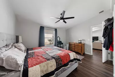 7571 Diamond Pointe Way, Reno, NV 89506 - Photo 22