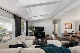 7571 Diamond Pointe Way, Reno, NV 89506 - Photo 6